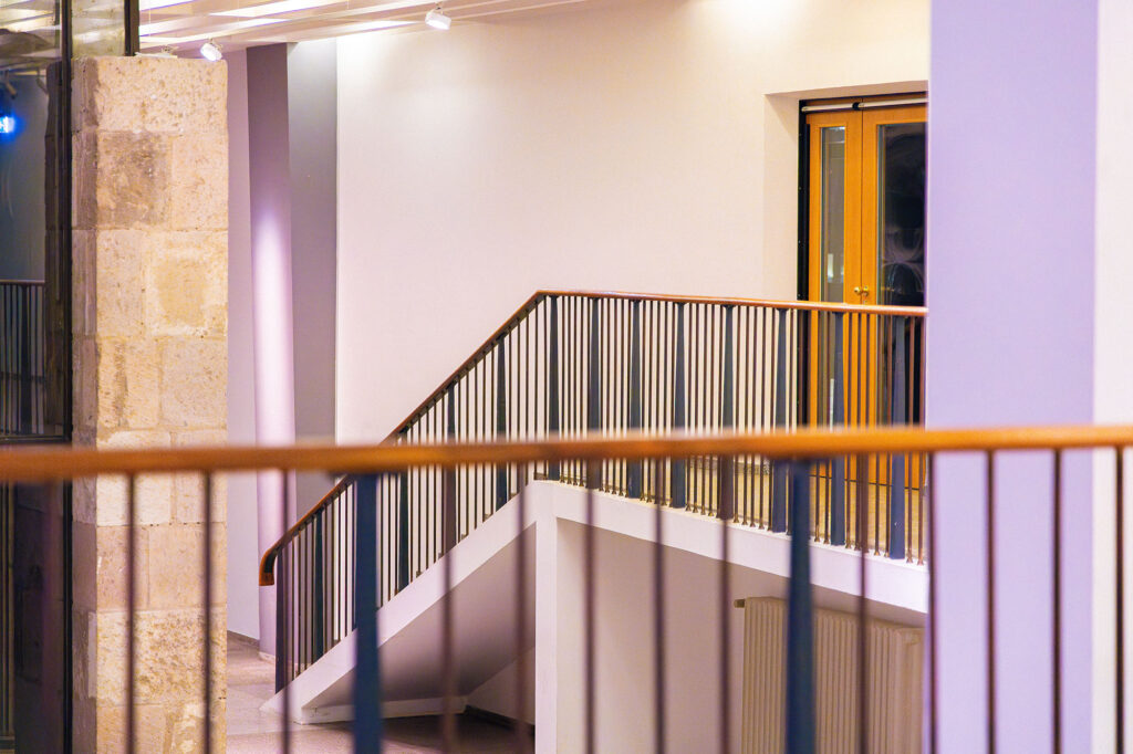 Ebla-Studio-Designagentur-Akademie-Werbeagentur-Beratung-Professionalität-Experten-Positionierung-Kommunikation-3D-Design-Kreativität-Philosophie-Murad-Ghanaimy